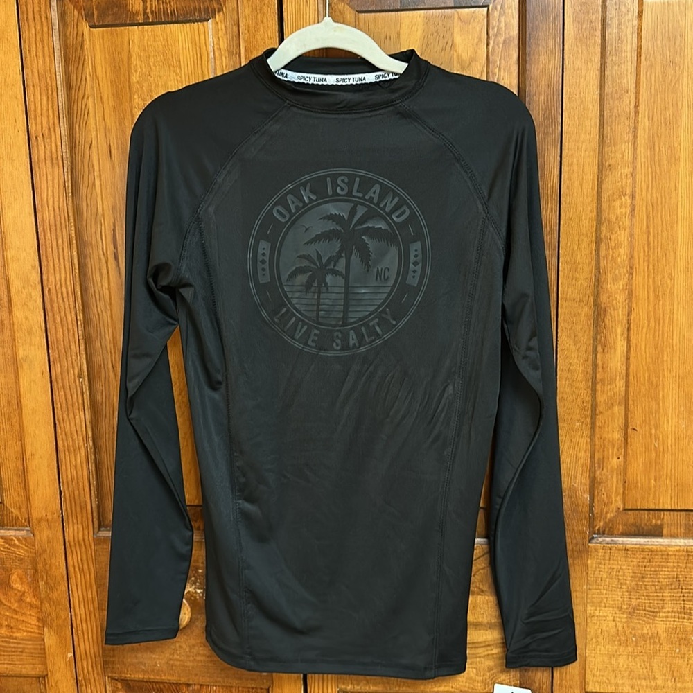 Spicy Tuna Coastal Outfitter Watermen Collection Womens Black UPF 50 NWT Small